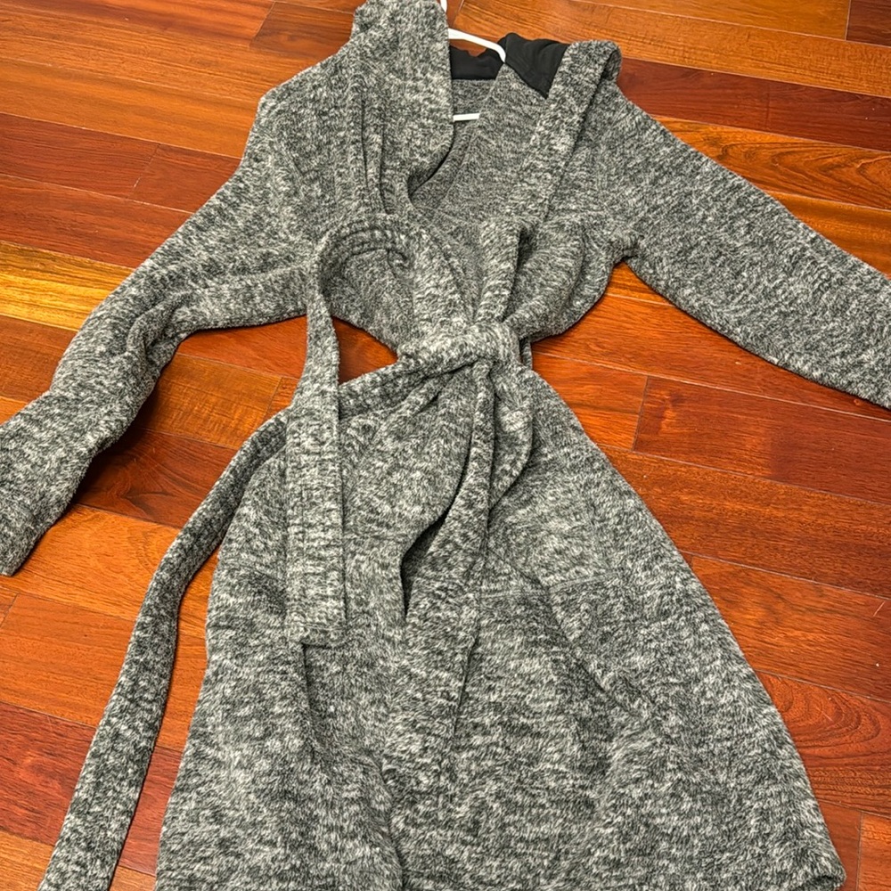 Fleece bathrobe